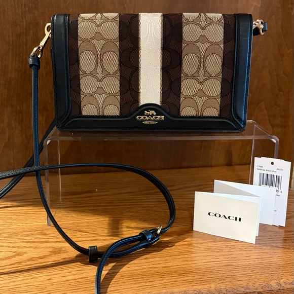Coach Handbags - NWT Coach Anna Foldover Clutch Crossbody Bag in Brown and Black